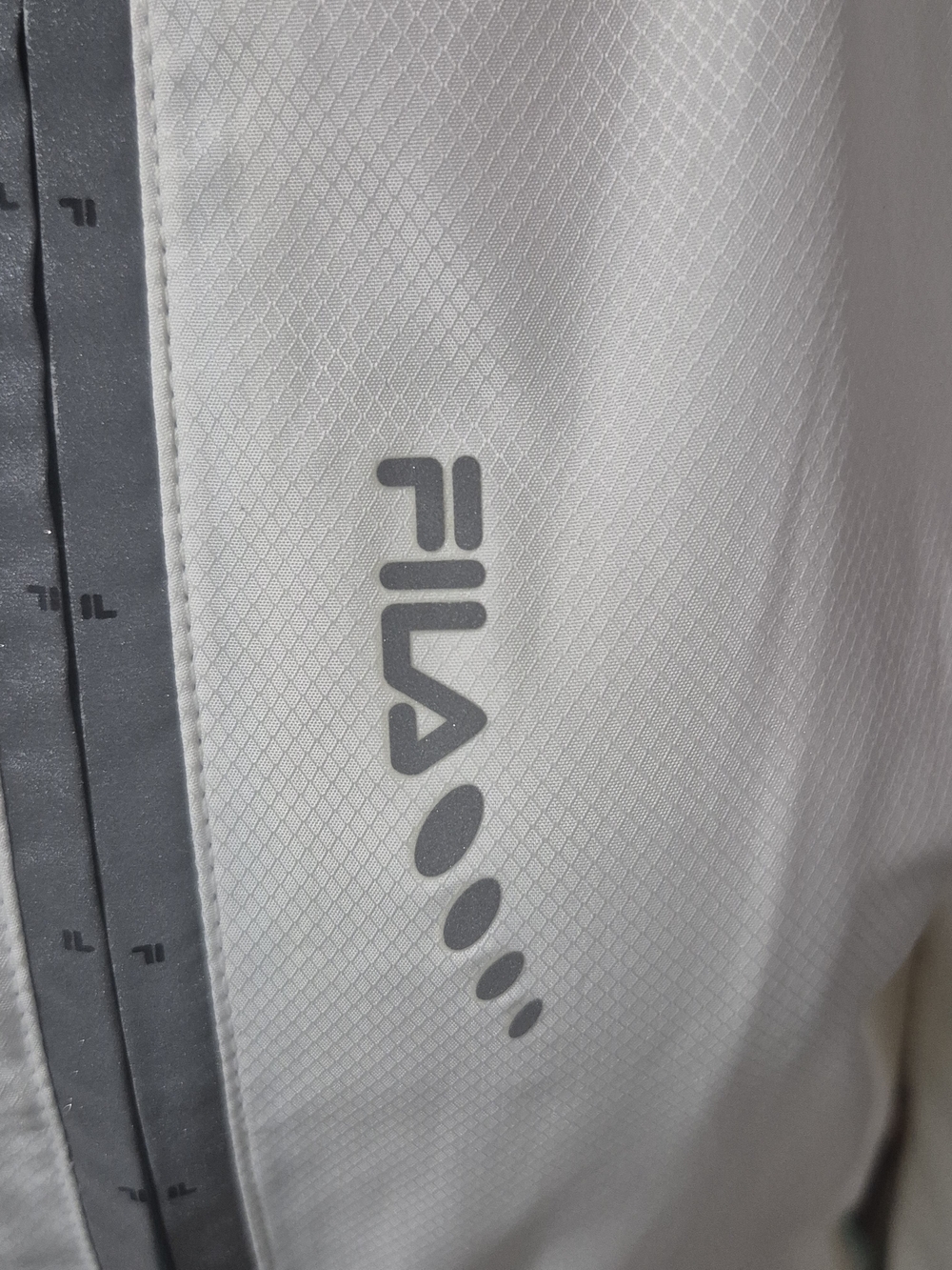 FILA  Softshell Jacket - Picture 2 of 7